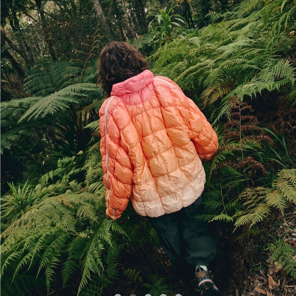Free People Scrunchy Glossy Pippa Packable Puffer Jacket - Picture 2 of 9